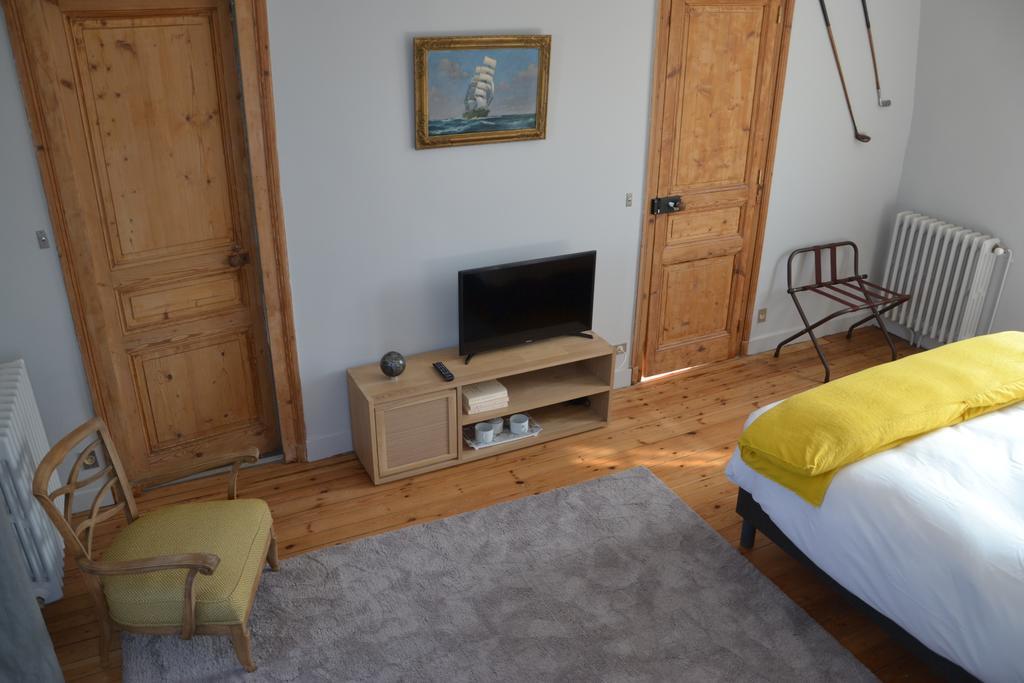 Guesthouse La Mascotte Villers-sur-Mer Ngoại thất bức ảnh