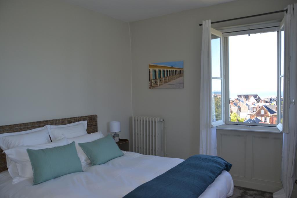 Guesthouse La Mascotte Villers-sur-Mer Ngoại thất bức ảnh